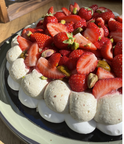 La Lady Pavlova Fraises Pistache